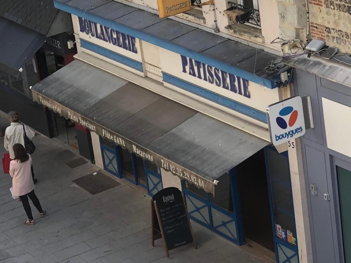 Ferienwohnung Au Coeur Du Marche 4 Etoiles Fécamp Exterior foto